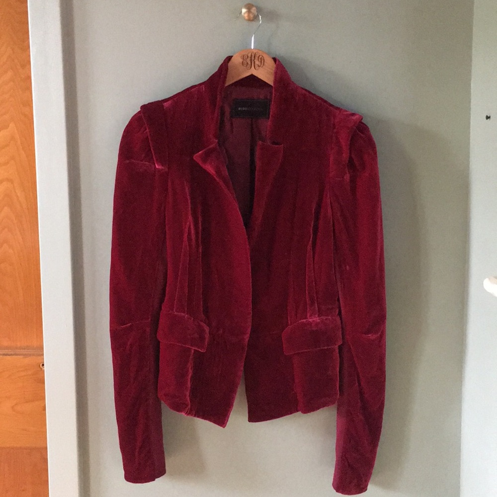 🍷❤️🔥BCBGMaxAzria Velvet Blazer in Dark Sangria